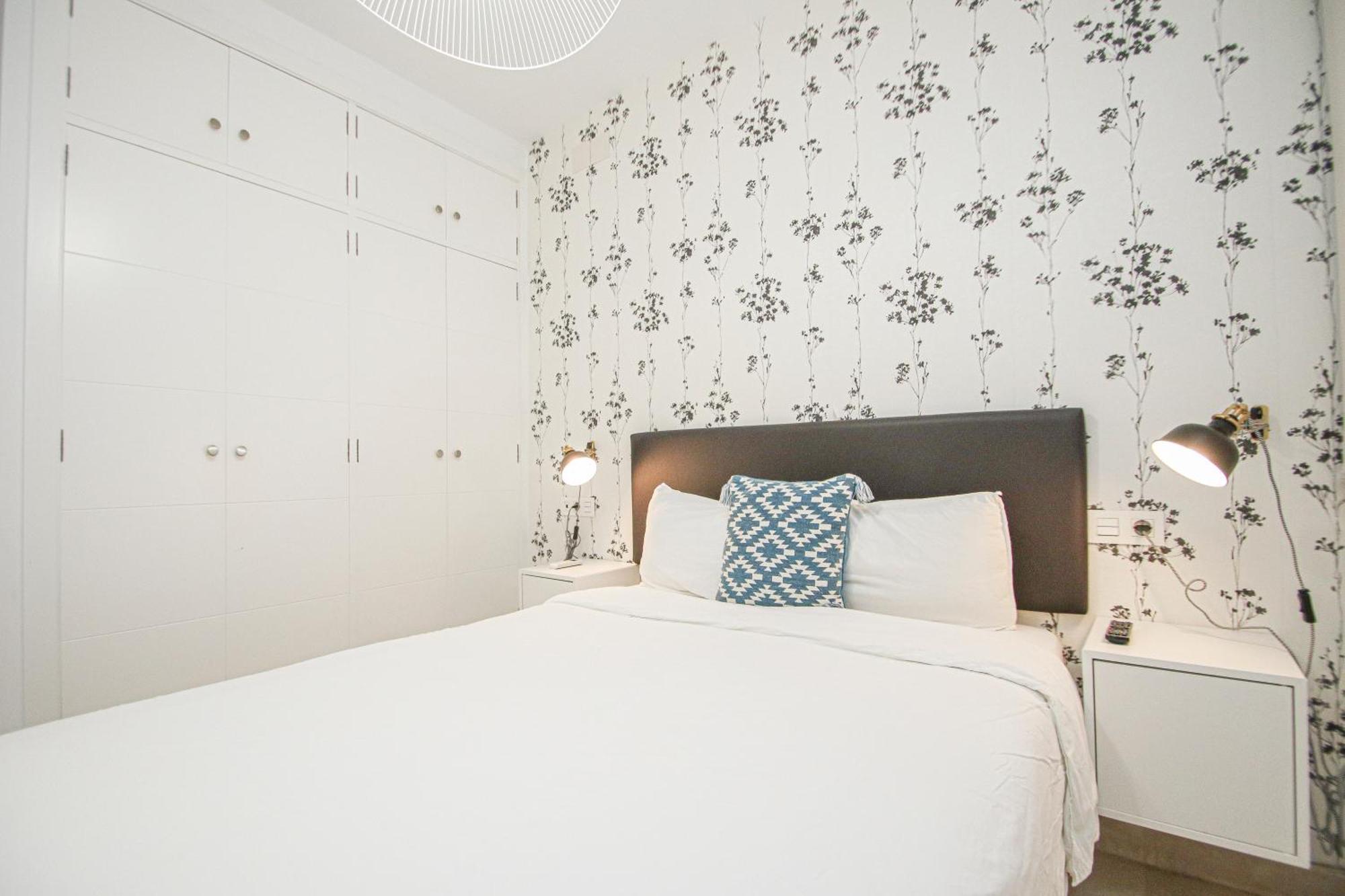 Charming Apt In The Center - 10M Walk Isla Magica セビリア エクステリア 写真