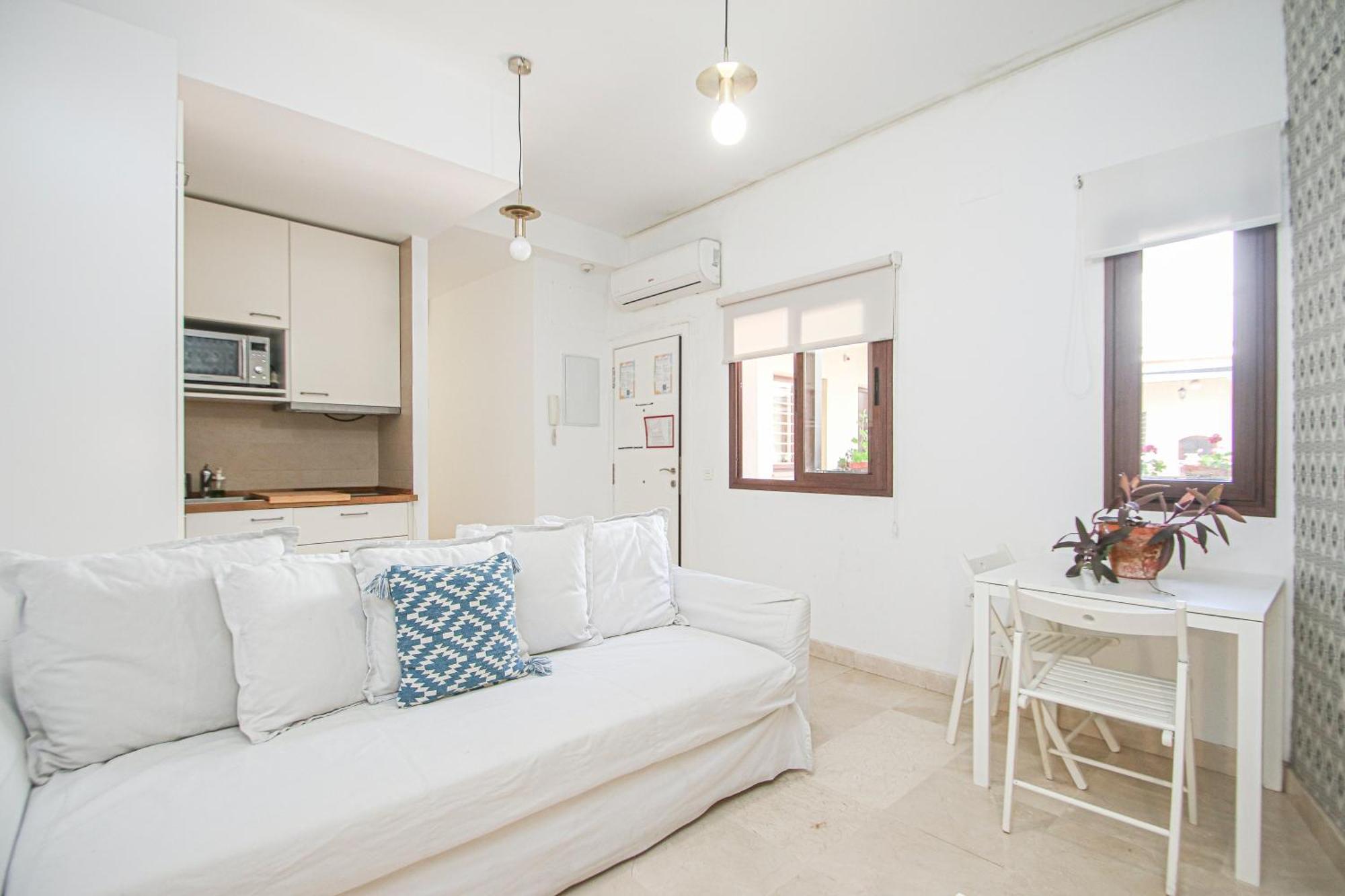 Charming Apt In The Center - 10M Walk Isla Magica セビリア エクステリア 写真