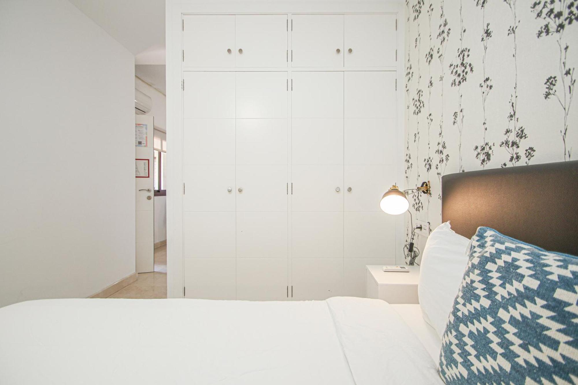 Charming Apt In The Center - 10M Walk Isla Magica セビリア エクステリア 写真